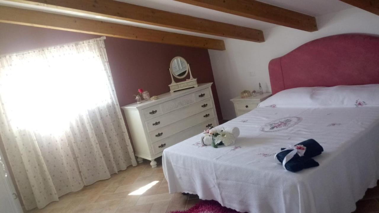 Il Cielo In Una Stanza Hotell Giulianova Eksteriør bilde