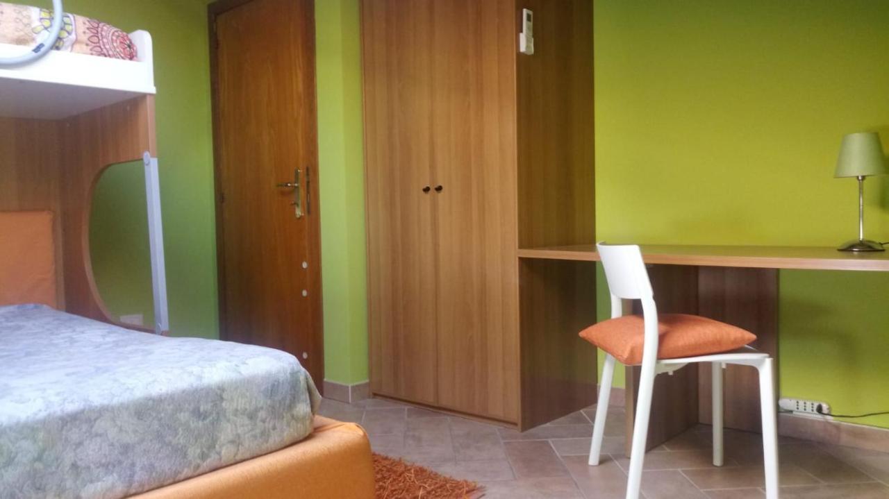 Il Cielo In Una Stanza Hotell Giulianova Eksteriør bilde