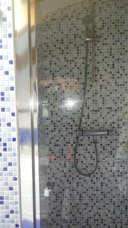 Il Cielo In Una Stanza Hotell Giulianova Eksteriør bilde